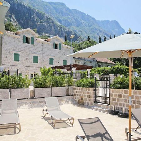 Vila Maestral Kotor Ngoại thất bức ảnh
